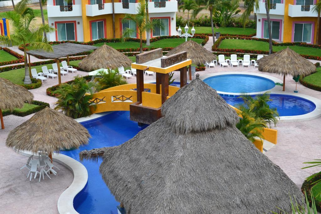 Villas Cocomango Barra de Navidad Exterior photo